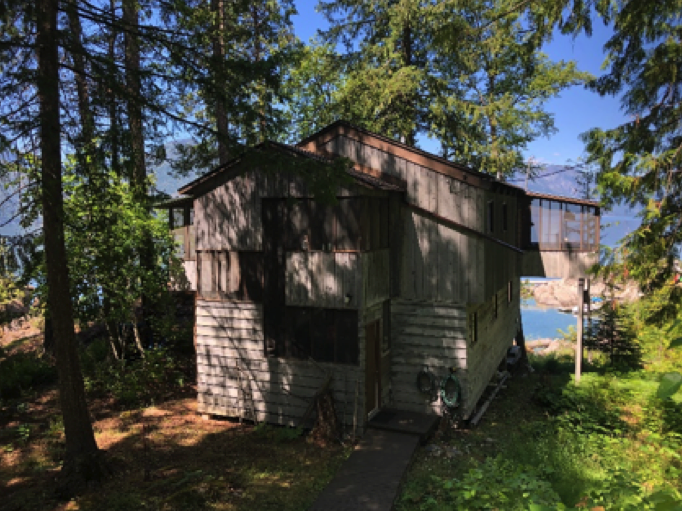 cottage in the lake